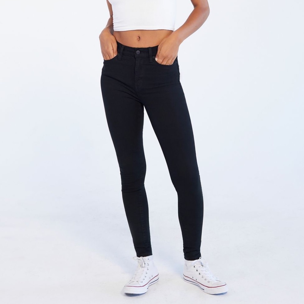 NEW Black BDG Twig High-Waisted Skinny Jean